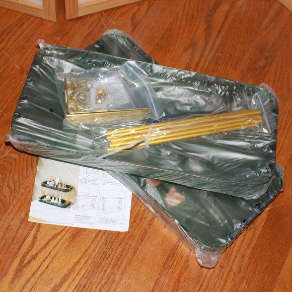 Unknown Brand Bathroom Rack - Picture 2 of 3